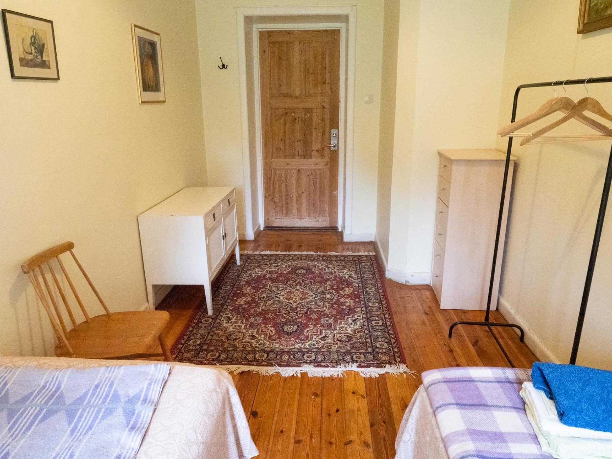 Lindsbergs Kursgard And Hostel Falun Room photo